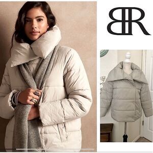 Banana republic puffer jacket
